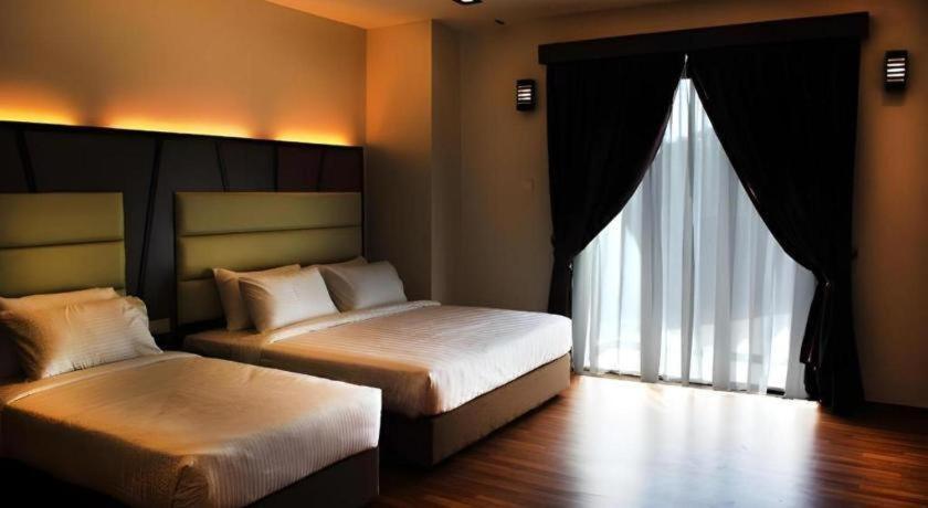 Hotel Grand Baron Taiping Eksteriør billede