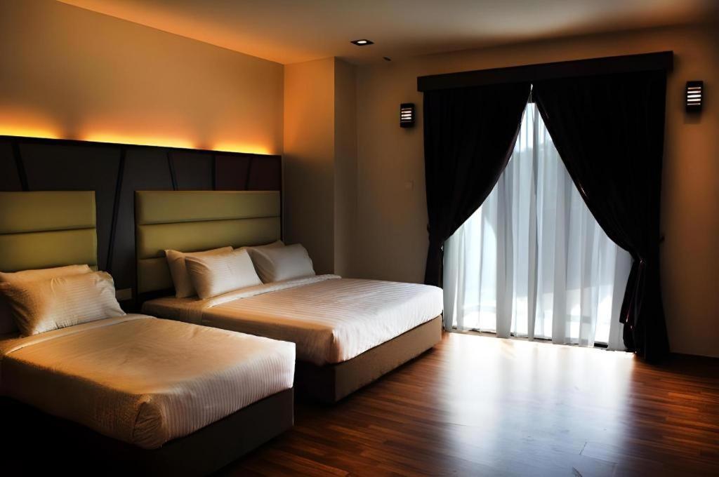 Hotel Grand Baron Taiping Eksteriør billede